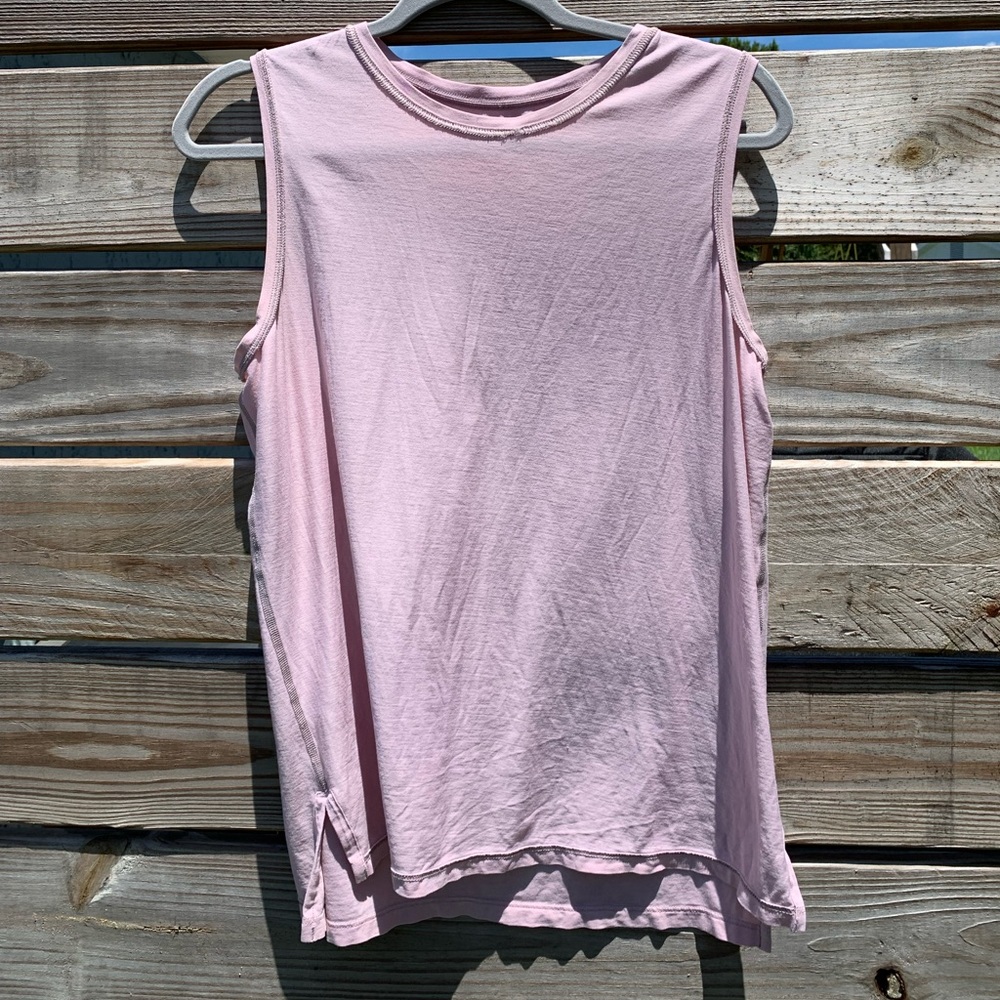 Lululemon Muscle Tank- light pink